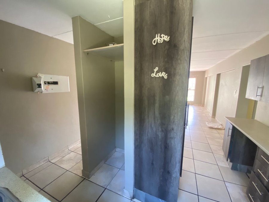 3 Bedroom Property for Sale in Safari Gardens North West